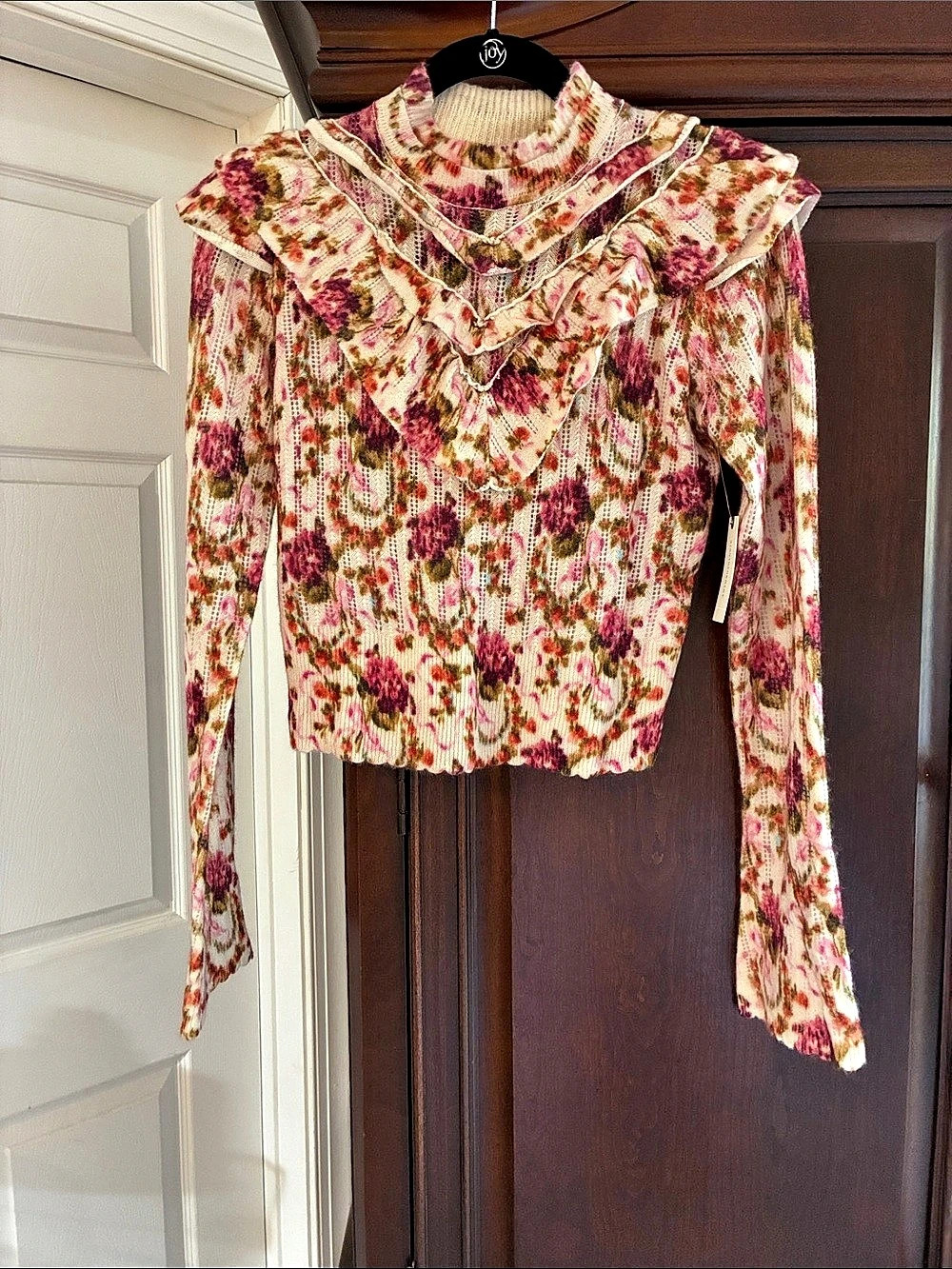 Anthropologie Moth Floral Ruffle V-Neck Sweater Pink XS New with tags.